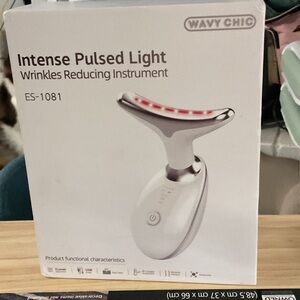 Wavy Chic Intense Pulsed Light Device